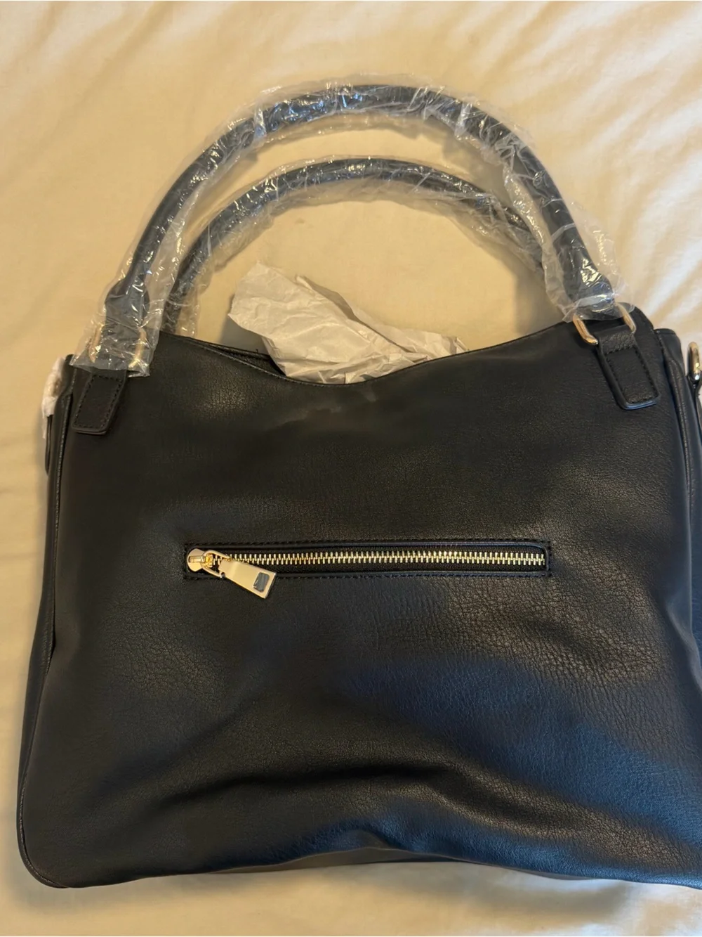 Moda Luxe spacious moda
